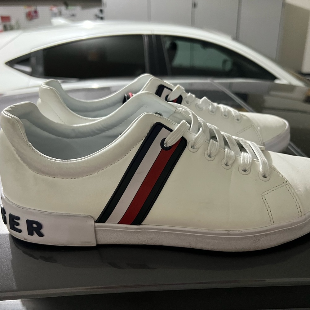 Tommy Hilfiger Faux Leather Casual Shoe